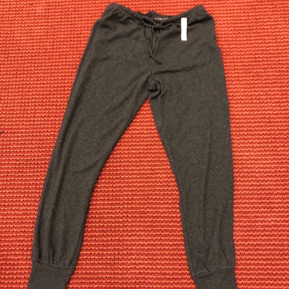 Victoria’s secret 2 piece pajamas new